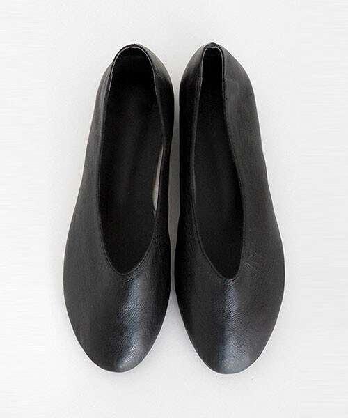 DHOLIC（ディーホリック）の「本革フラットシューズ（パンプス・レディース・クリーム/ディープミント/ブラウン/ブラック/ワイン・230/235/240/245/250）」の2枚目の写真