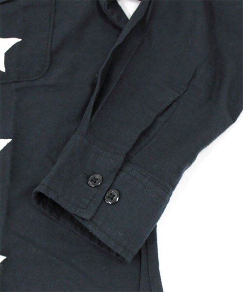 RNA(アールエヌエー)の「スターワークシャツ(トップス・レディース・ホワイト/ブラック/ネイビー・M)」の9枚目の写真