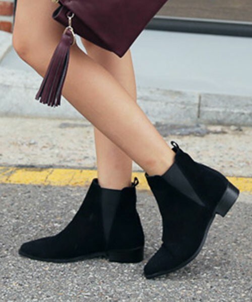 DHOLIC（ディーホリック）の「サイドゴアチェルシーブーツ（ブーツ・レディース・ブラウン/ブラックA/ブラックB/ベージュ・225/230/235/240/245/250）」の2枚目の写真