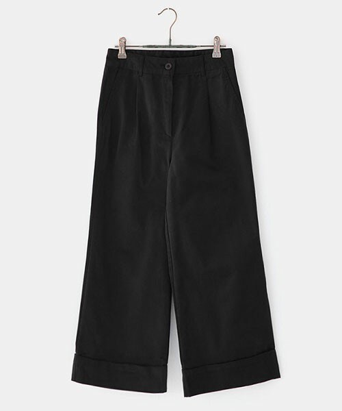 DHOLIC(ディーホリック)の「渋カラーロールアップワイドコットンパンツ(その他パンツ・レディース・ダークベージュ/ブラック/レッドブラウン・S/M)」の2枚目の写真