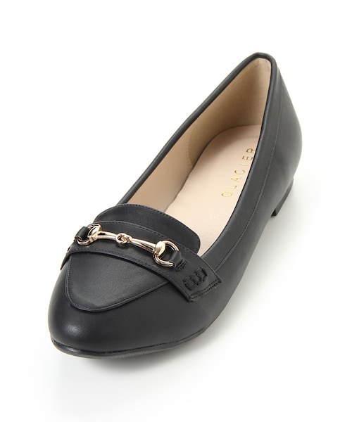 Honeys（ハニーズ）の「ビット付ローファー（パンプス・レディース・クロ/クロ×ベージュ/ベージュ・Ｓ/Ｍ/Ｌ/ＬＬ）」の2枚目の写真