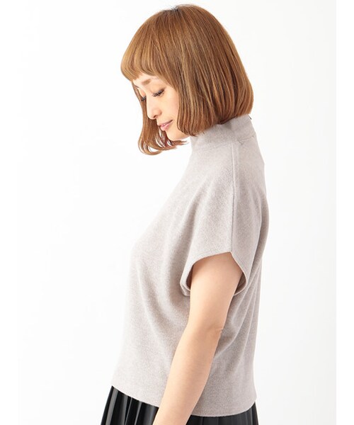 w closet（ダブルクローゼット）の「ミルニットソー半袖プルオーバー（トップス・レディース・アイボリー/グレー/Dオレンジ/ブラック・FREE）」の6枚目の写真