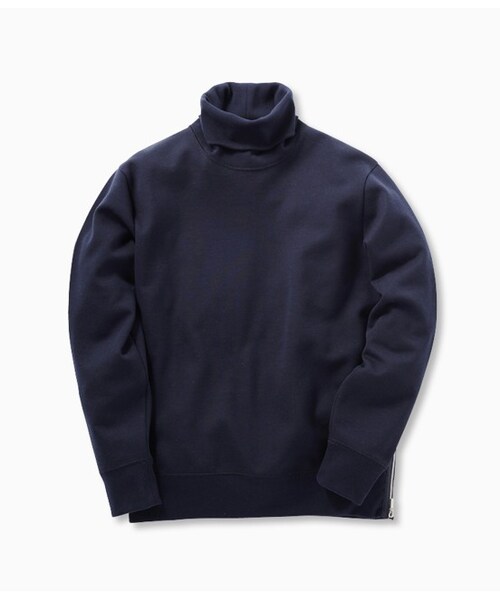 ADAM ET ROPE'(アダムエロペ)の「TCダンボール タートルネック(トップス・メンズ・グレー/ホワイト系/ネイビー・M/L)」の4枚目の写真