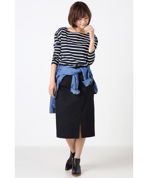 SLOBE IENA(スローブイエナ)の「UTILITY ボーダーボートネックプルオーバー(トップス・レディース・カーキ/ネイビー/ブルー A・フリー)」の5枚目の写真