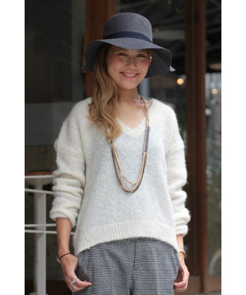 JOURNAL STANDARD relume（ジャーナルスタンダード　レリューム）の「《予約》ALPACA BRUSH Vネックプルオーバー◆（トップス・レディース・グレーA/ホワイト/ブラウン・フリー）」の7枚目の写真