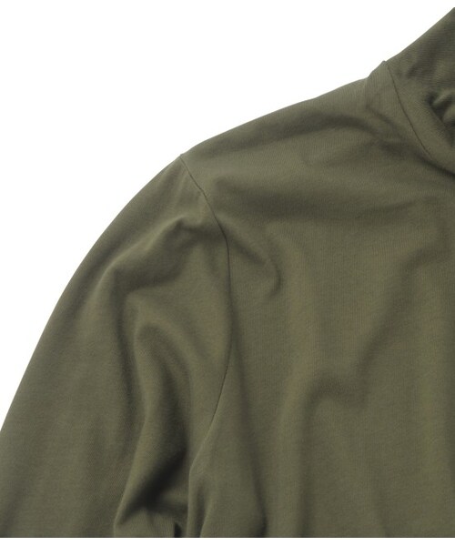 JUNRED(ジュンレッド)の「ファインコットンタートルカットソー(トップス・メンズ・ブラック/ホワイト/グリーン系・S/M/L)」の6枚目の写真