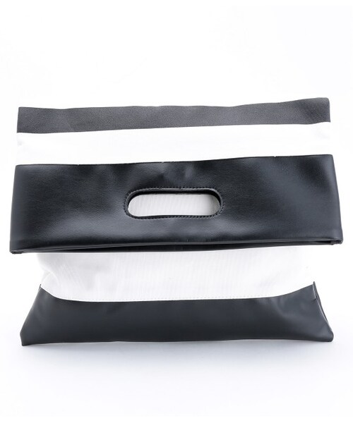 ADAM ET ROPE'（アダムエロペ）の「ボーダー3WAYクラッチ（バッグ・レディース・ホワイト系/キャメル系・M）」の2枚目の写真