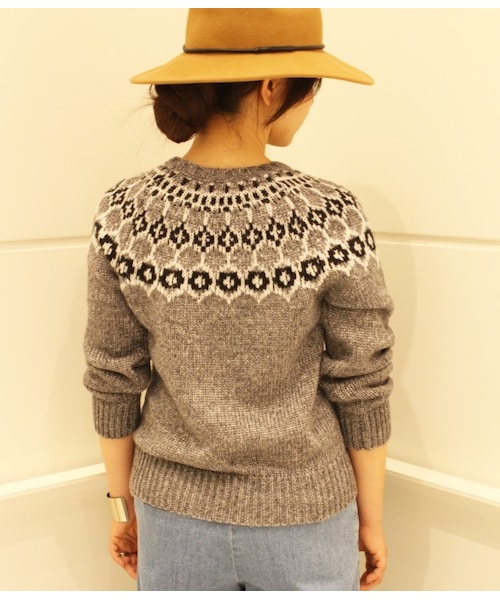 MADEMOISELLE ROPE'（マドモアゼル ロペ）の「ノルディック柄ニットプルオーバー（トップス・レディース・グレー・M）」の4枚目の写真