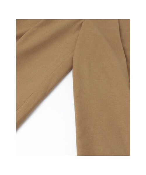 URBAN RESEARCH ROSSO WOMEN（アーバンリサーチ　ロッソ）の「タッククロップドパンツ（パンツ・レディース・IVORY/CAMEL/NAVY・FREE）」の19枚目の写真