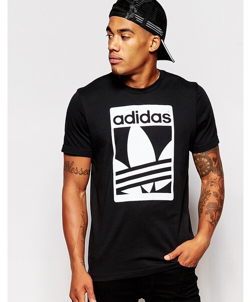 adidas(アディダス)の「adidas Originals Graphics T-Shirt AB8046(Tシャツ/カットソー・メンズ・Black・XS/S/M/L/XL)」の1枚目の写真