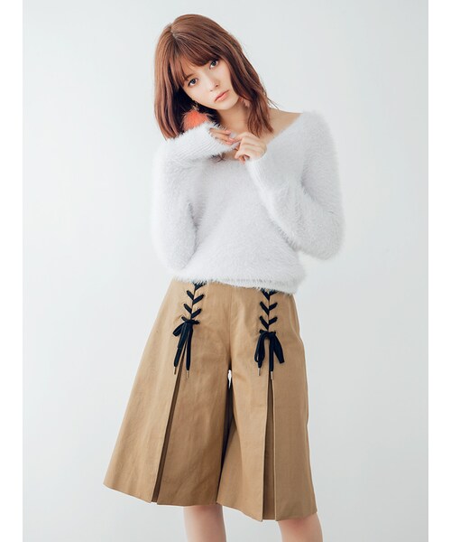 dazzlin(ダズリン)の「【dazzlin】レースアップ膝丈ガウチョパンツ(パンツ・レディース・ネイビー/ベージュ/カーキ)」の4枚目の写真