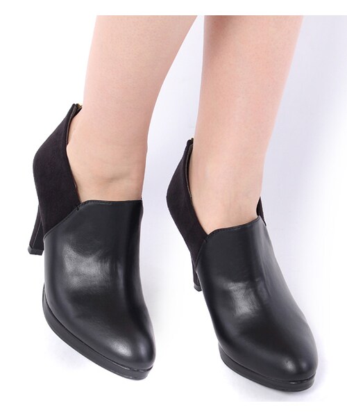 laboratory work（ラボラトリーワーク）の「スウェード×フェイクレザーショートブーツ（シューズ・レディース・ブラック/キャメル・M/L）」の3枚目の写真