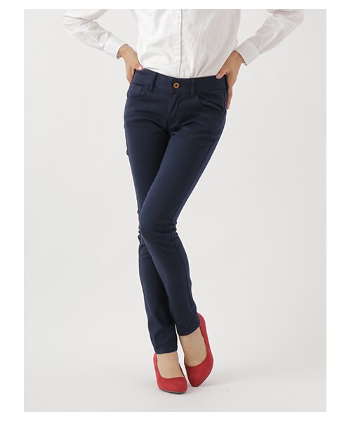 earth music&ecology（アースミュージックアンドエコロジー）の「＜WEB限定大きな・小さなサイズ＞【スキスキスキニー】カラースキニーパンツ（パンツ・ブラック/ベージュ/ネイビー・XL）」の3枚目の写真