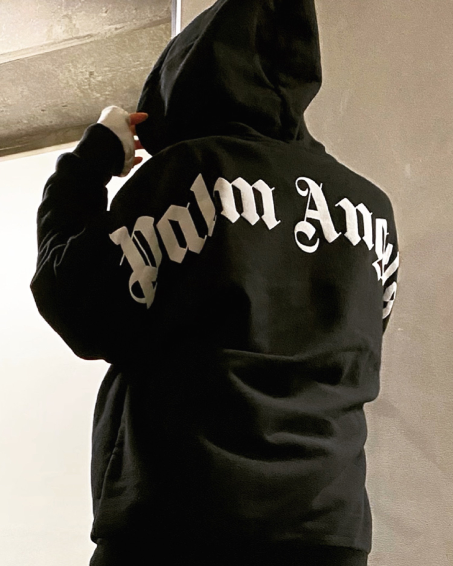 r_s_r_a_418｜Palm Angelsのパーカーを使ったコーディネート - WEAR