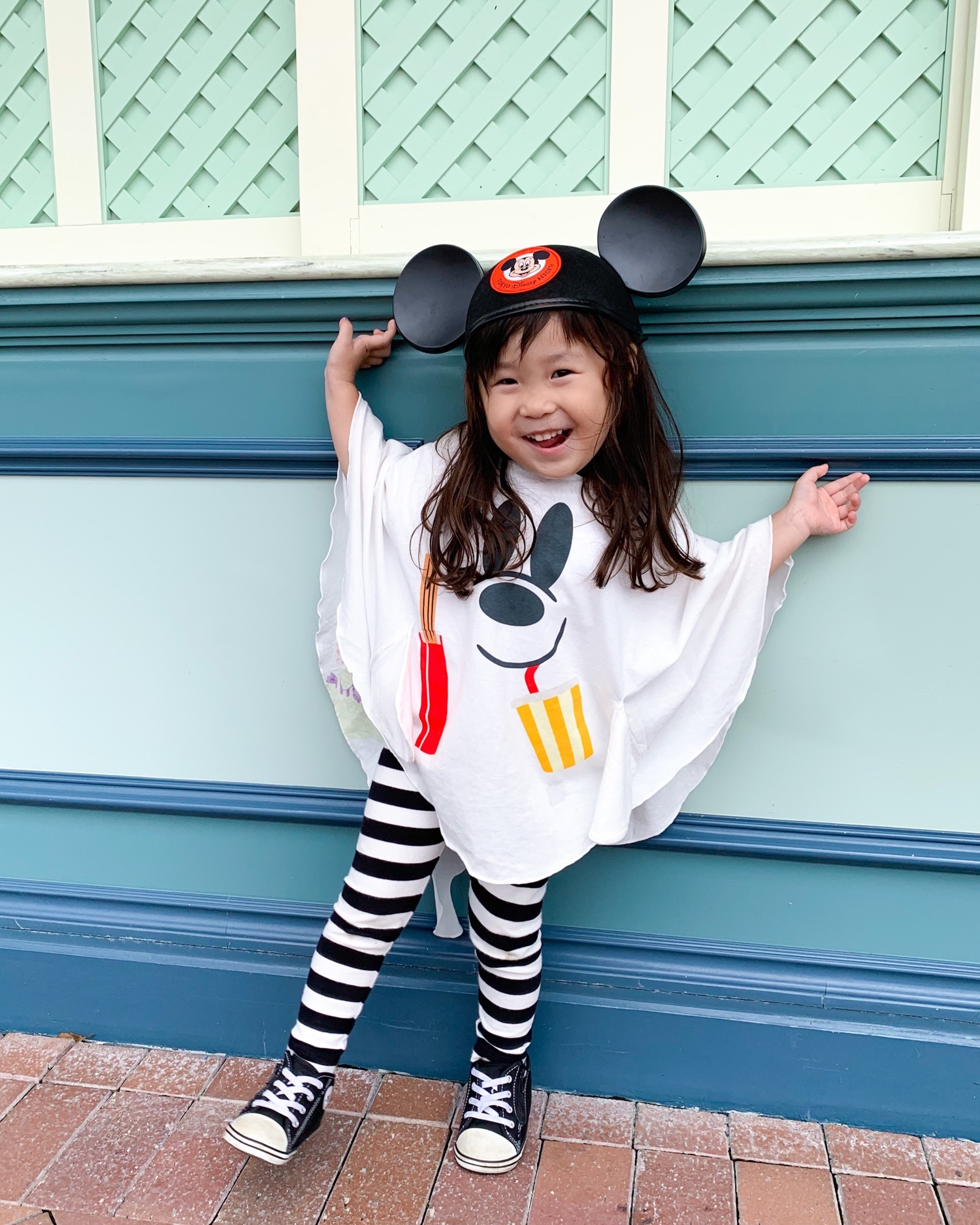 あんな様❤️HALLOWEEN♡おばけ♡たこウィンナー♡リボン♡タンクトップ trick or treat 🖤 今年のハロウィンはおばけになっちゃうぞ