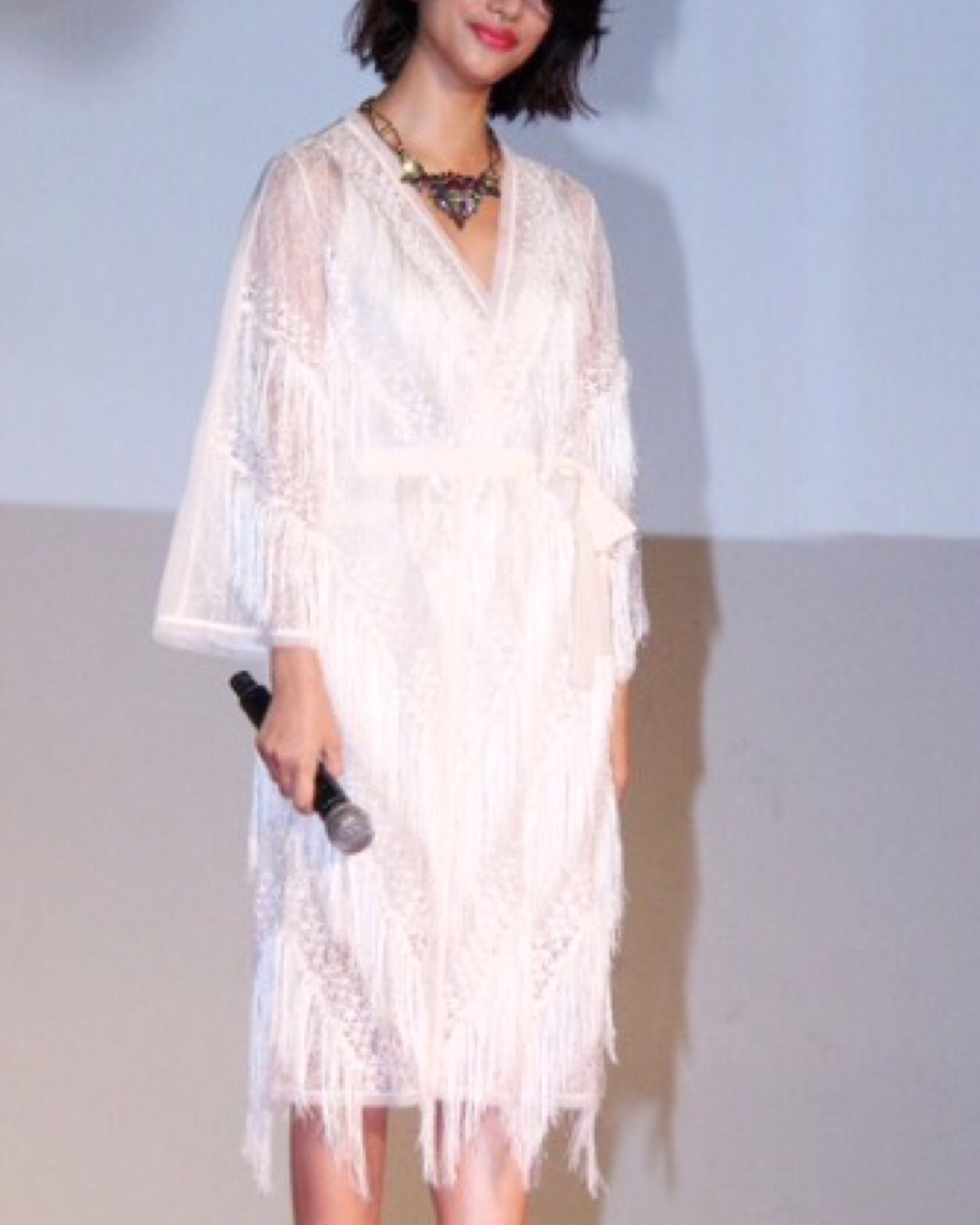高橋メアリージュンさん愛用　Decious ワンピース 展示会でオーダーして届きたてのワンピースを衣装に