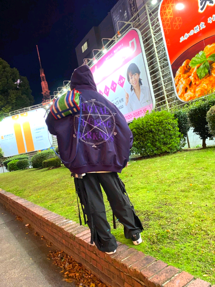 MA-1を使った「G-DRAGON」の人気ファッションコーディネート - WEAR