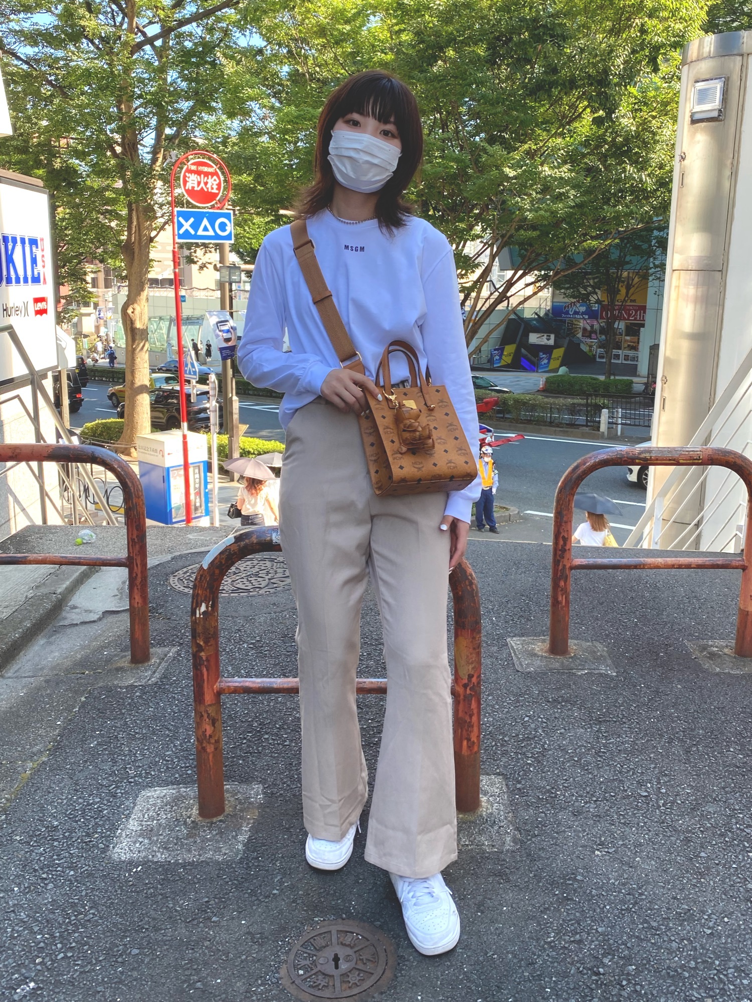 MCM 美品 ヴィセトス バッグチャーム キーホルダー くまパイロット MCM（エムシーエム）の「MCM/エムシーエム/BEAR CHARM