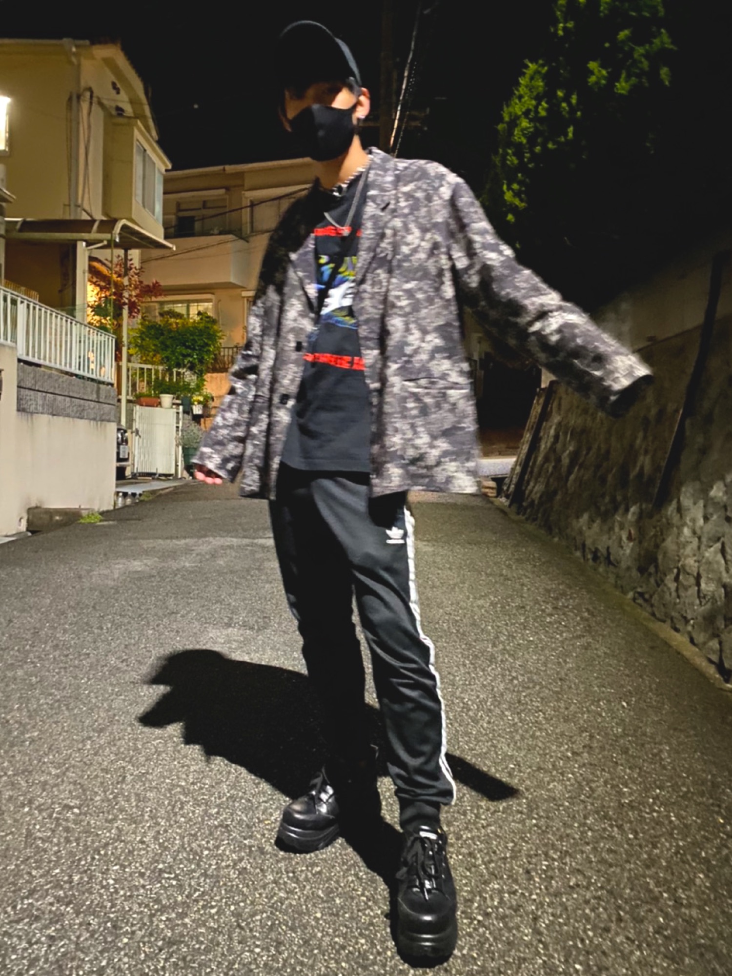 HARE カモフラジャケット・パンツ　セットアップ HARE カモフラジャケット・パンツ セットアップ