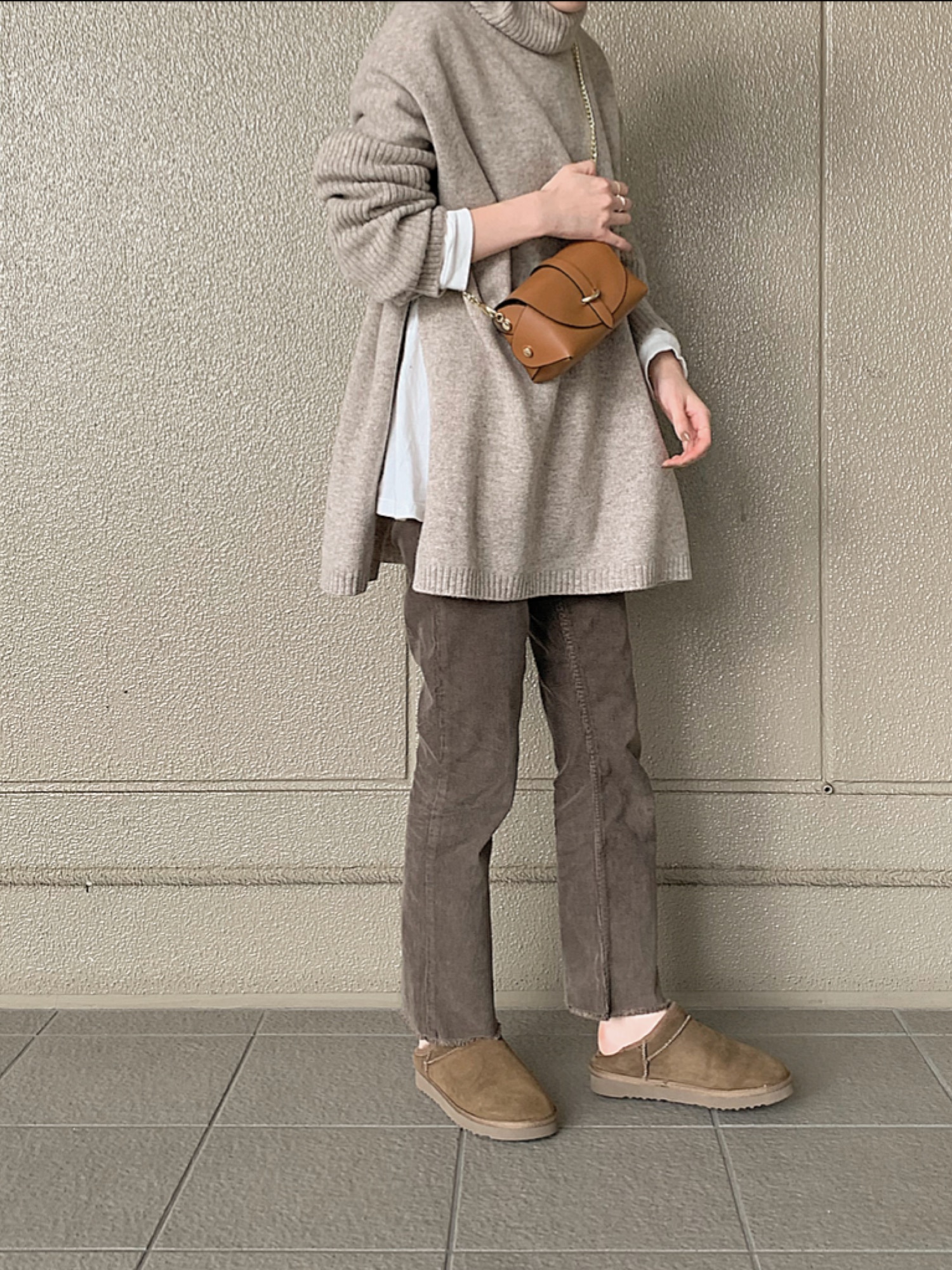 plage（プラージュ）の「イタリアヤーン サイドスリット