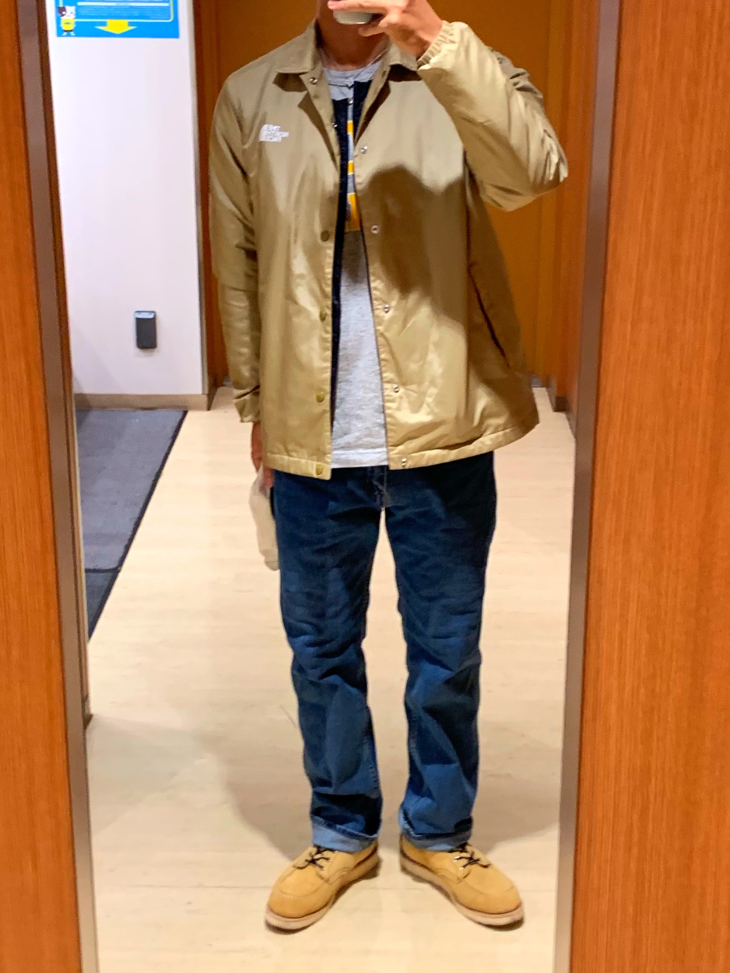 THE NORTH FACE ベージュ ナイロンジャケット　コーチジャケット コーチジャケット ノースフェイス（メンズファッション）（色