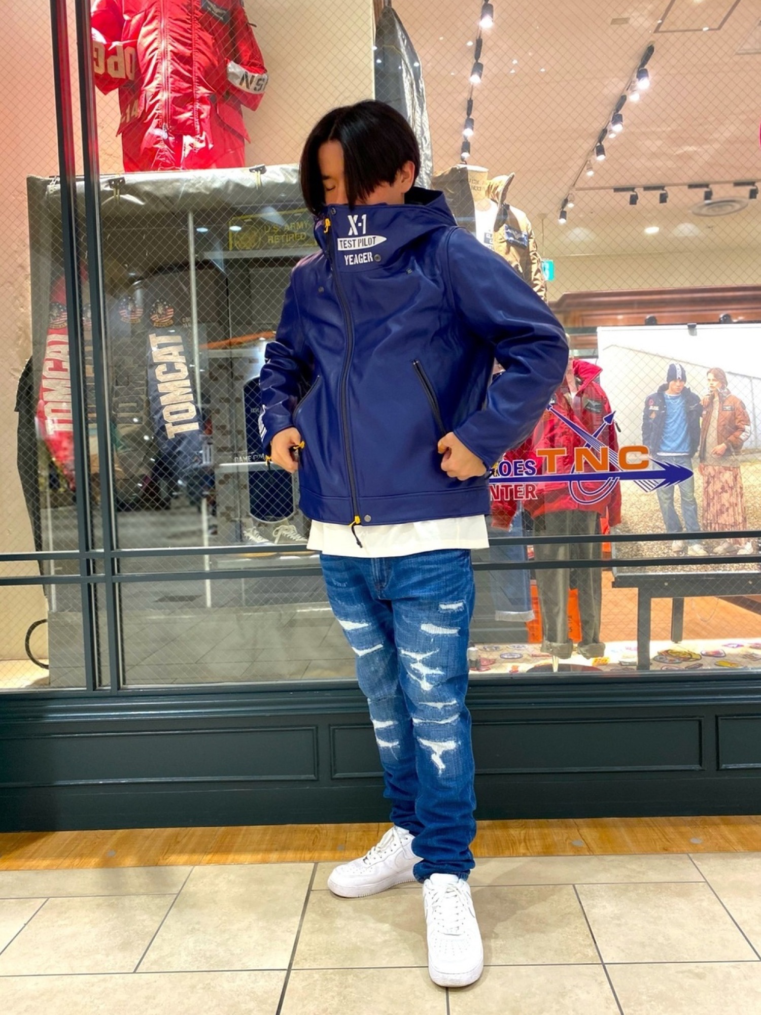 AVIREX（アヴィレックス）の「フーデッド コンバット ライダース