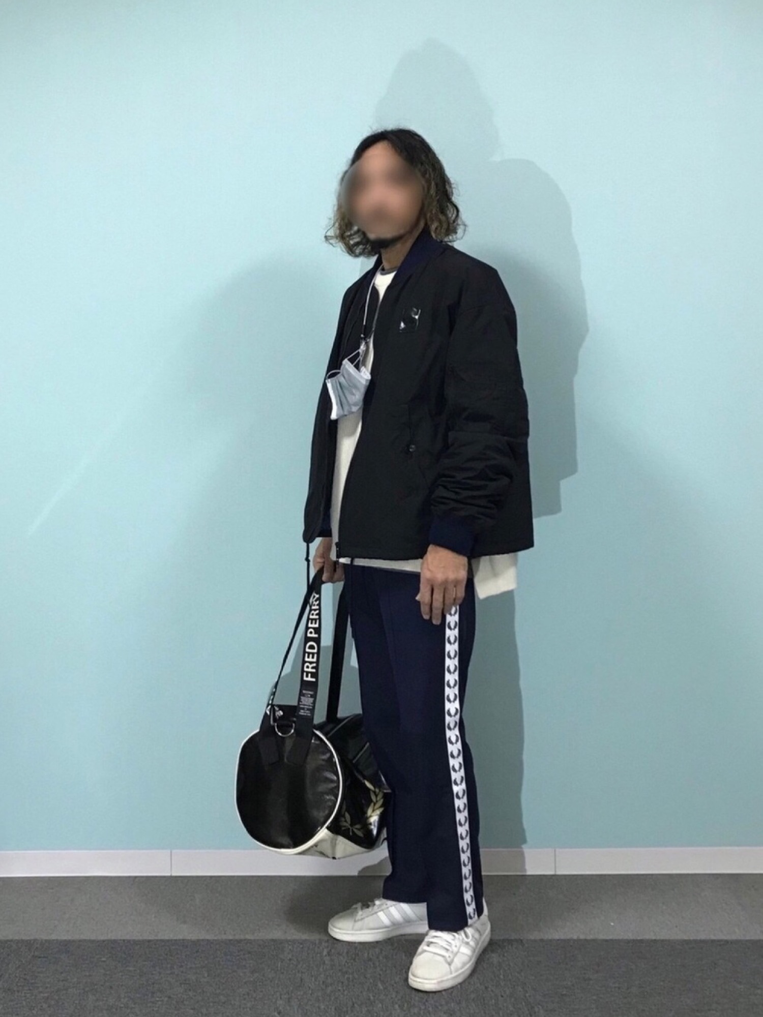 FRED PERRY（フレッドペリー）の「Fp X Art Comes First Barrel bag 