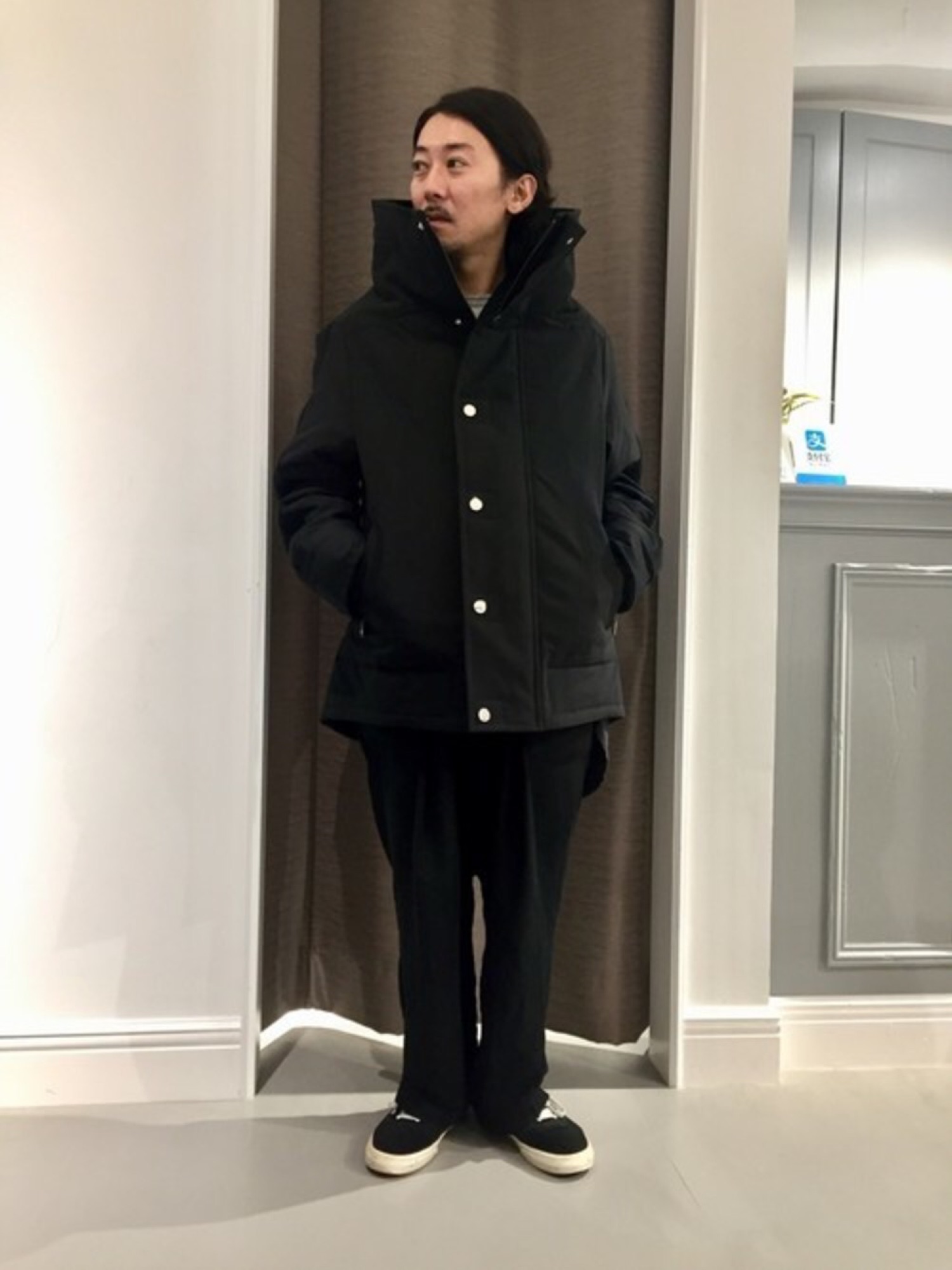 その他ブランド / ennerre/ウルトラモックネックショートコート/50/ポリエステル/BLK/NR32JX01 ennerre（エネーレ）の「『LEON 10月号掲載商品』ennerre/エネーレ