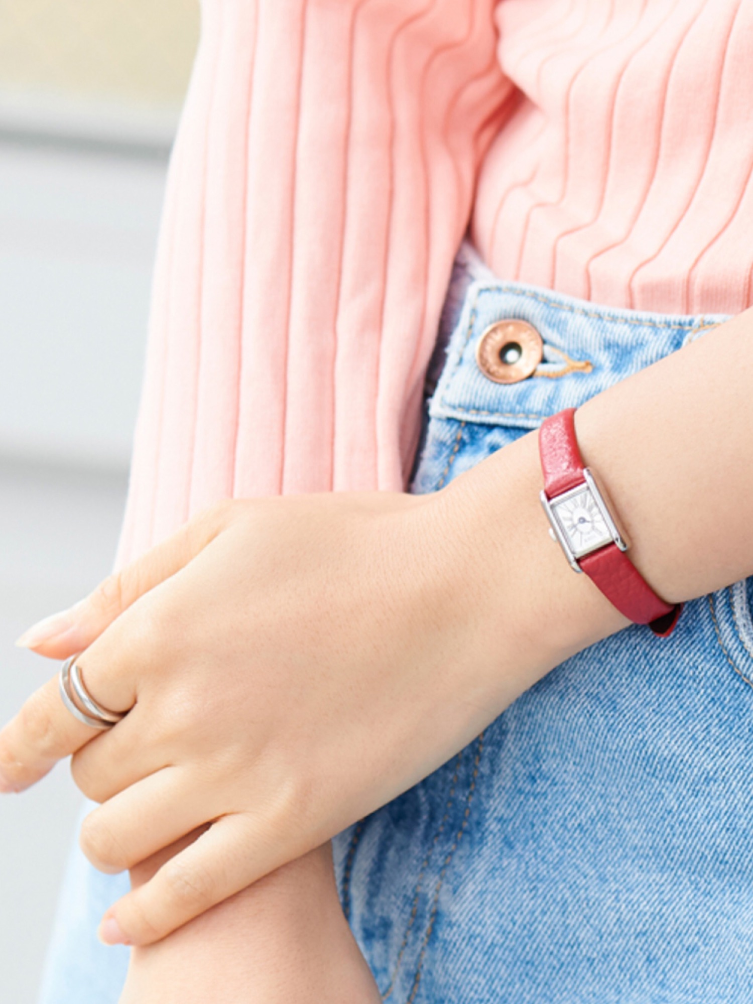 Poiray スクエアフェイス レザーベルト時計 Poiray ポアレ