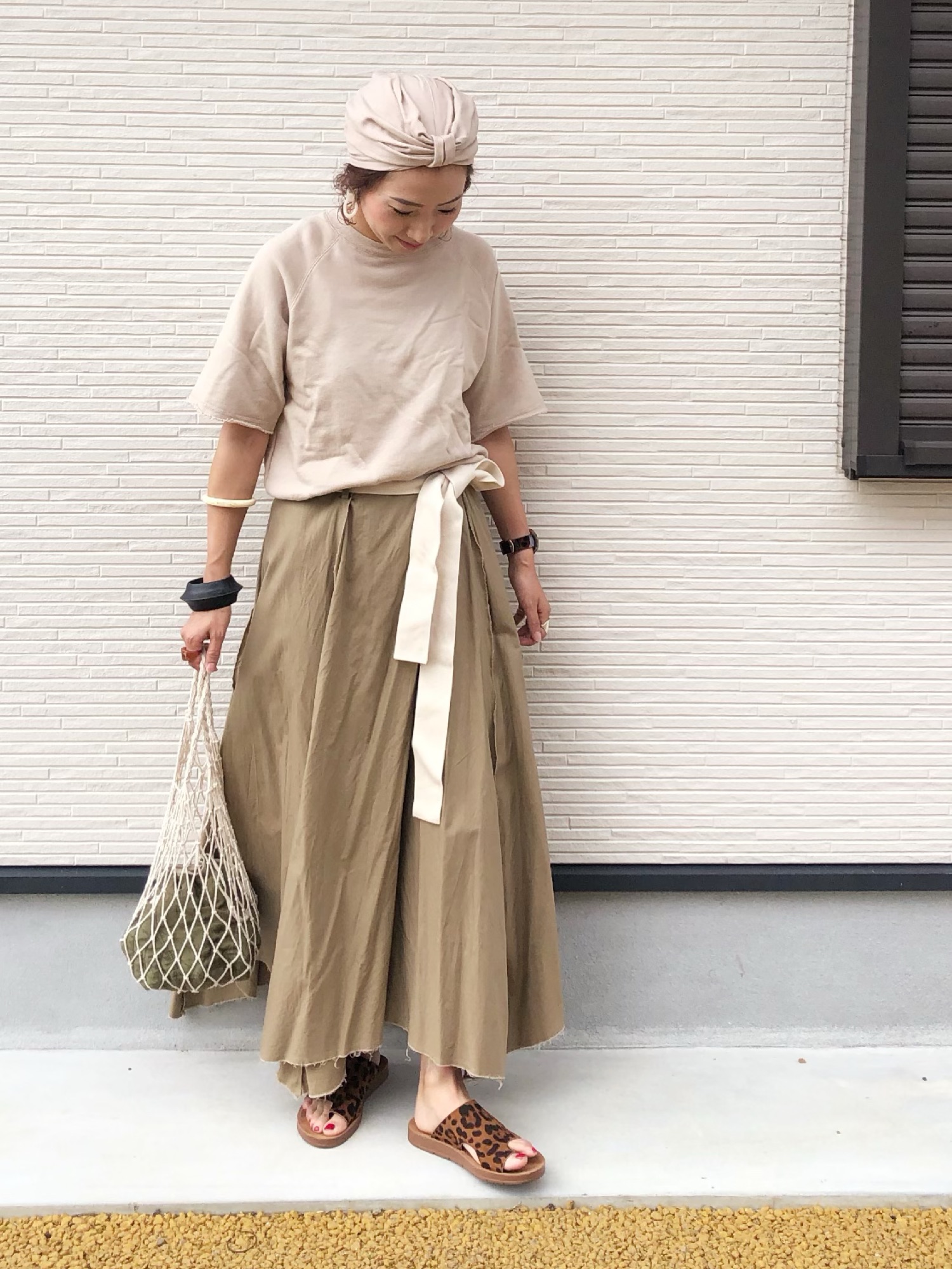 TODAYFUL（トゥデイフル）の「ラグランハーフスリーブスエット