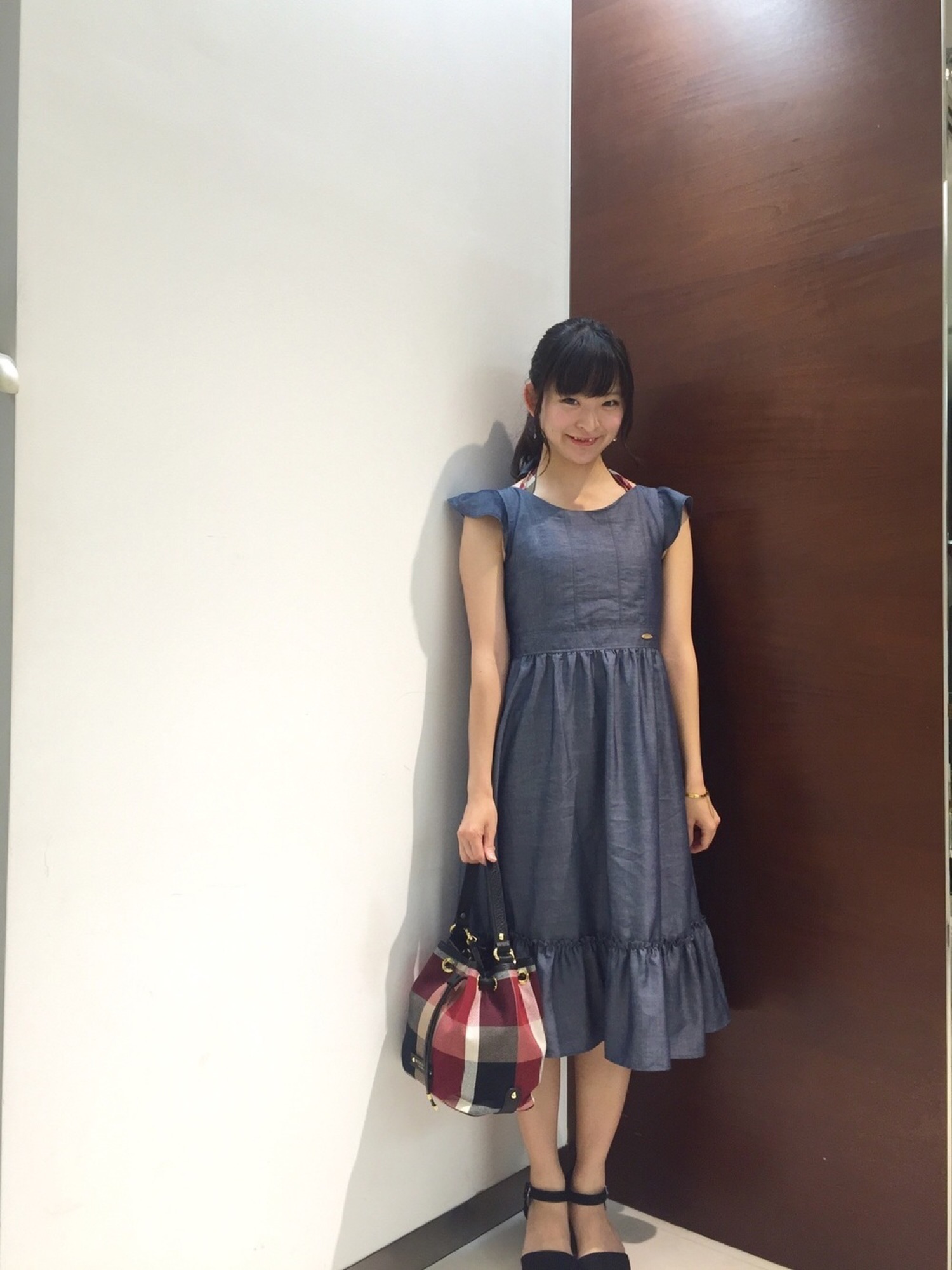 BLUE LABEL CRESTBRIDGE（ブルーレーベルクレストブリッジ）の