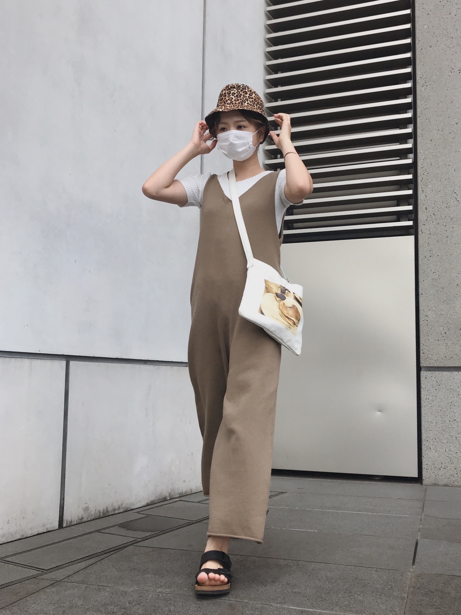 HOLLINGWORTH COUNTRY OUTFITTERS（ホリングワース カントリー