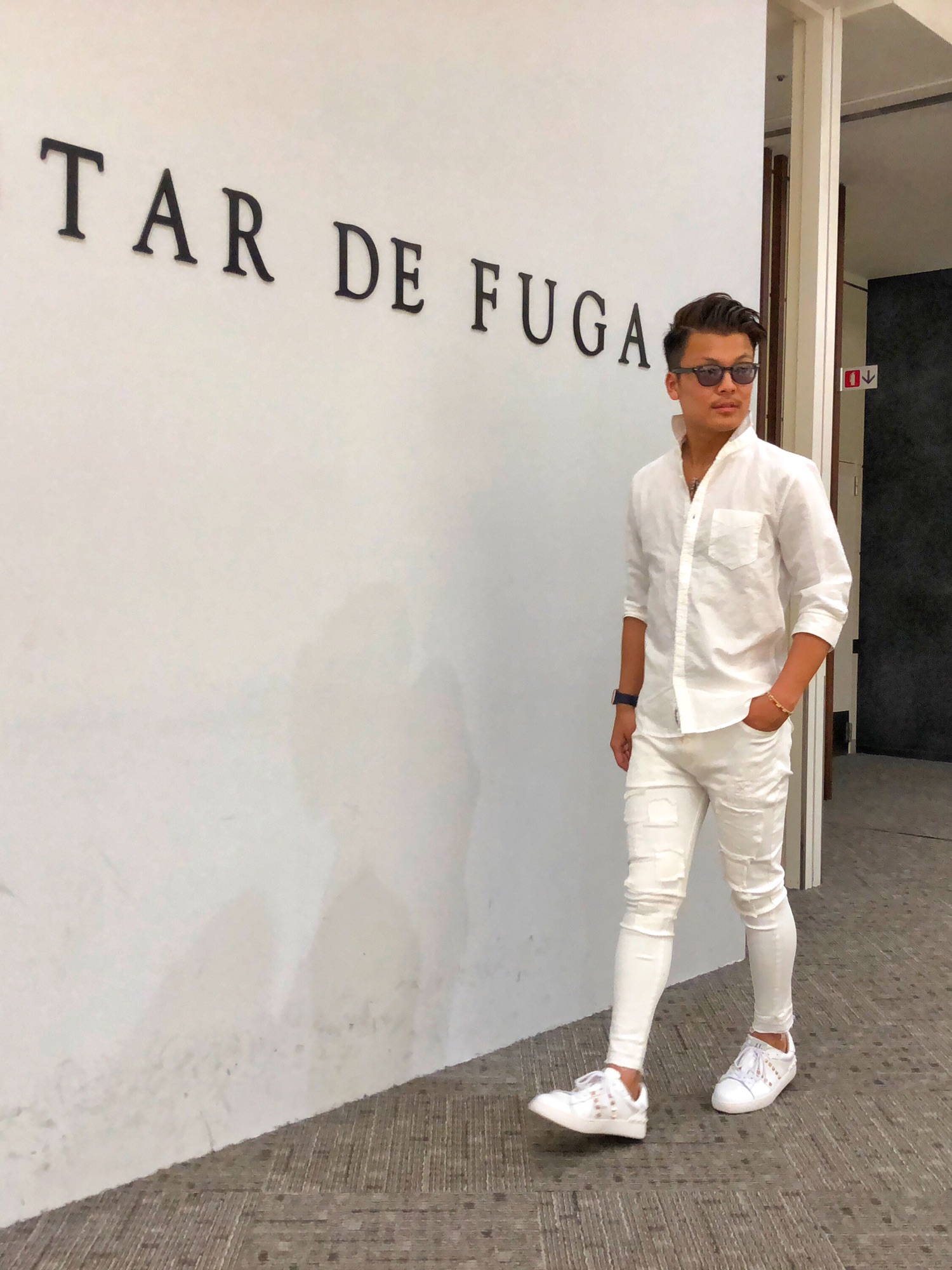 Valentino - Garavani ロックスタッズ アンタイトルド スニーカー