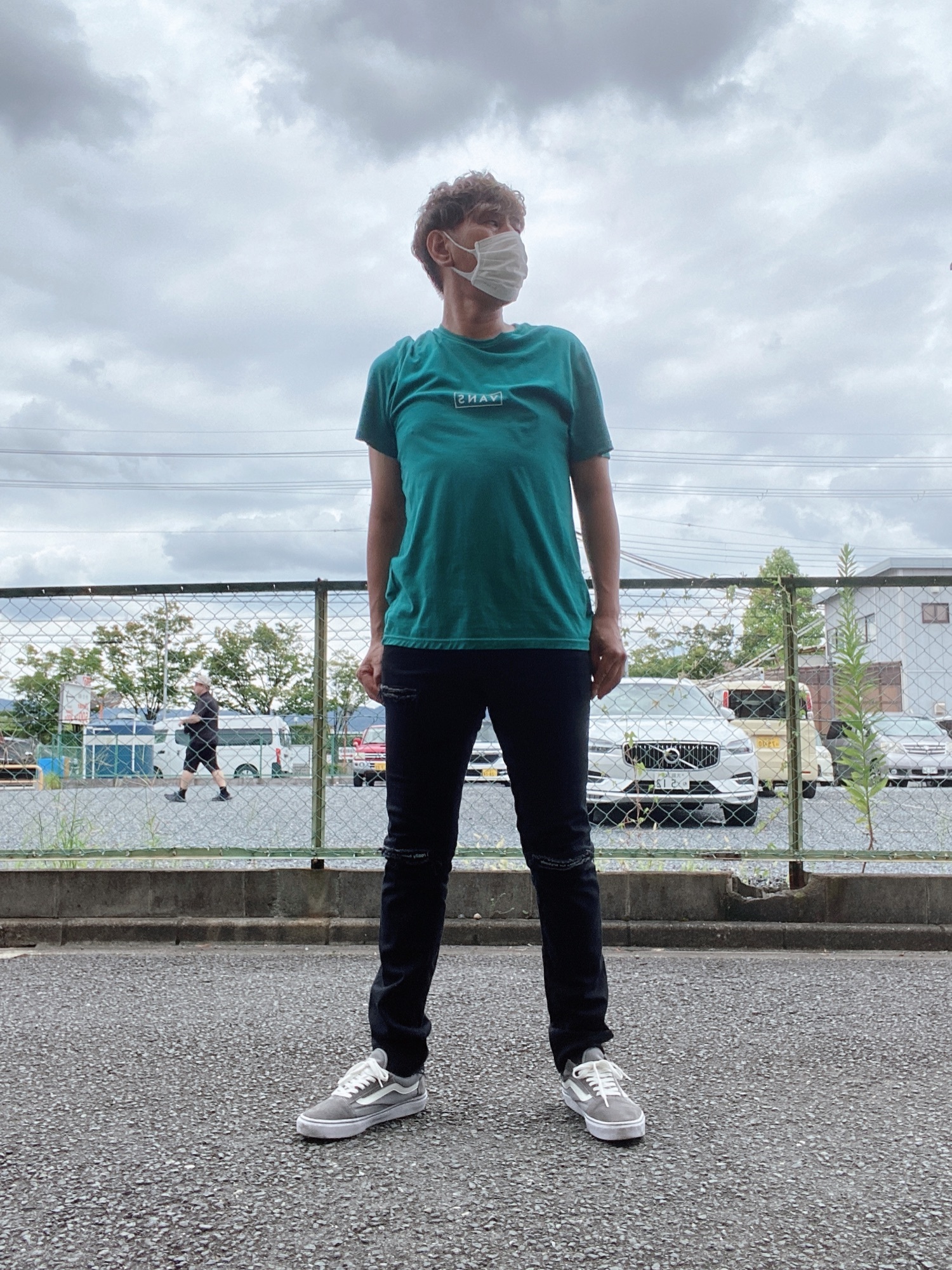 VANSのTシャツ/カットソーを使った「キムタク」の人気ファッション 