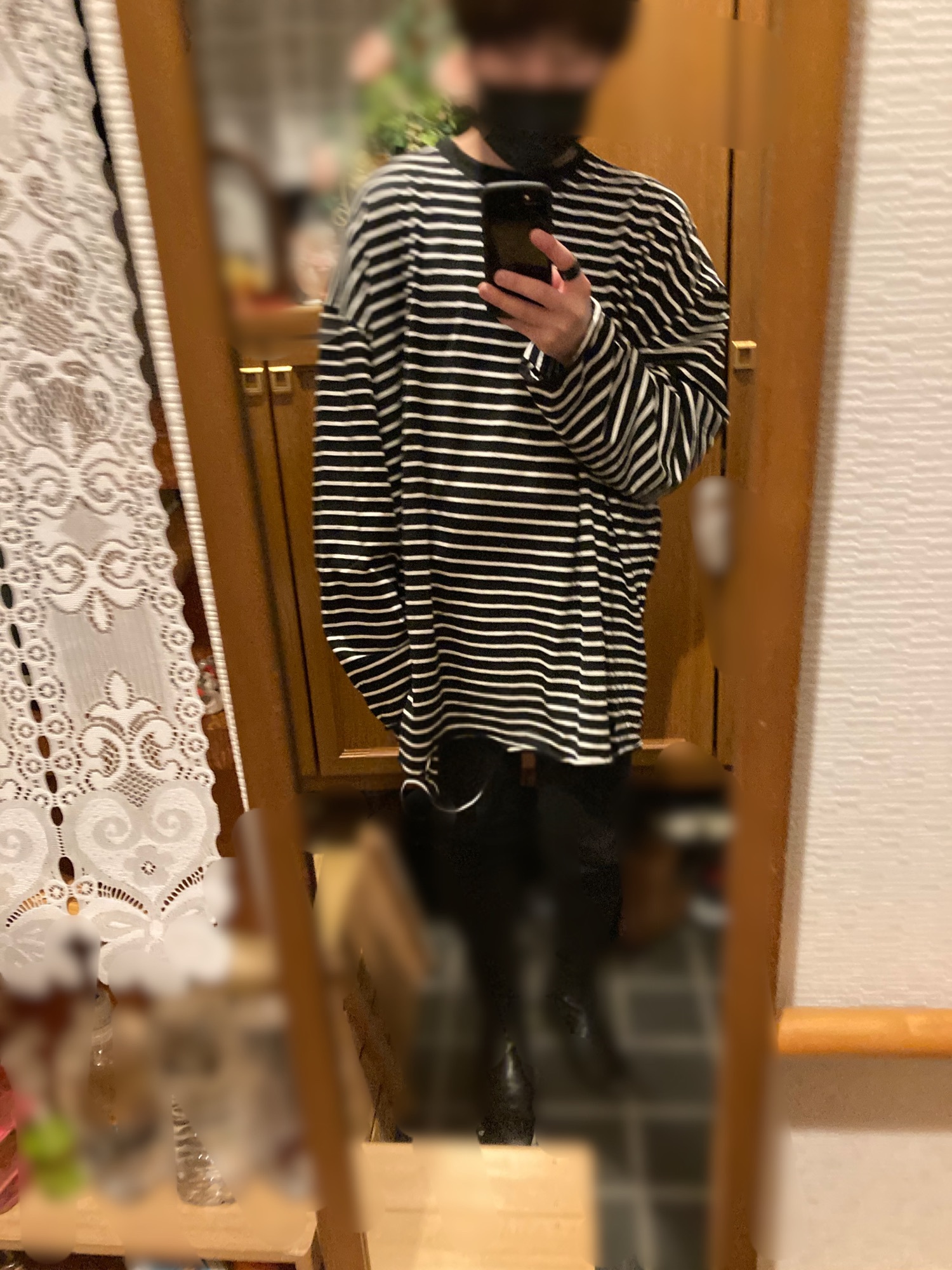 minsobi（ミンソビ）の「ダメージ長袖Tシャツ（Tシャツ/カットソー 