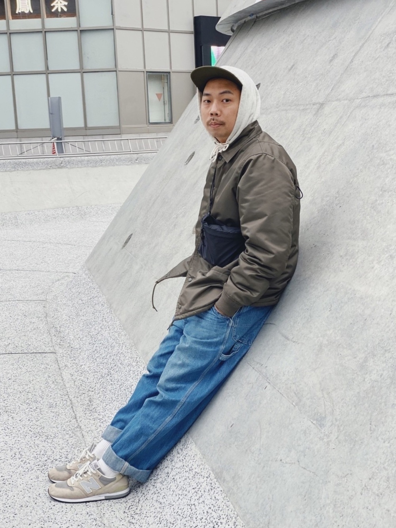 BEAMS / ヘビーナイロン コーチ ジャケットを使った人気ファッション