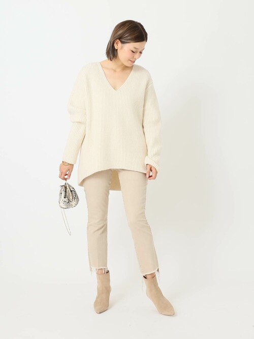 美品・希少✨ドゥーズィエムクラス　COZY　ラクーン Vネック　リブニット 美品・希少✨ドゥーズィエムクラス COZY ラクーン Vネック リブニット