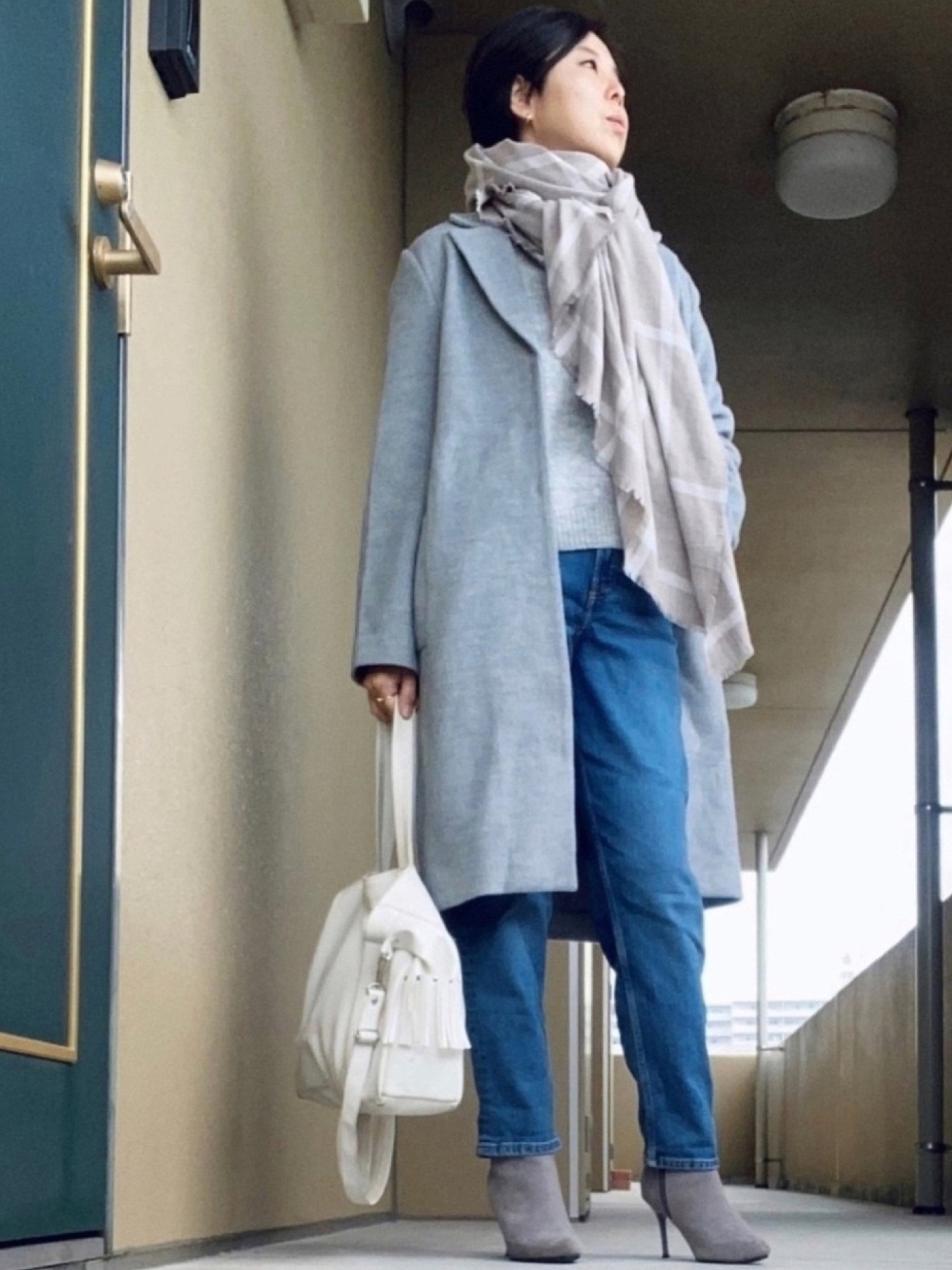 H&M（エイチ・アンド・エム）の「H&M - Vネックセーター - グレー 