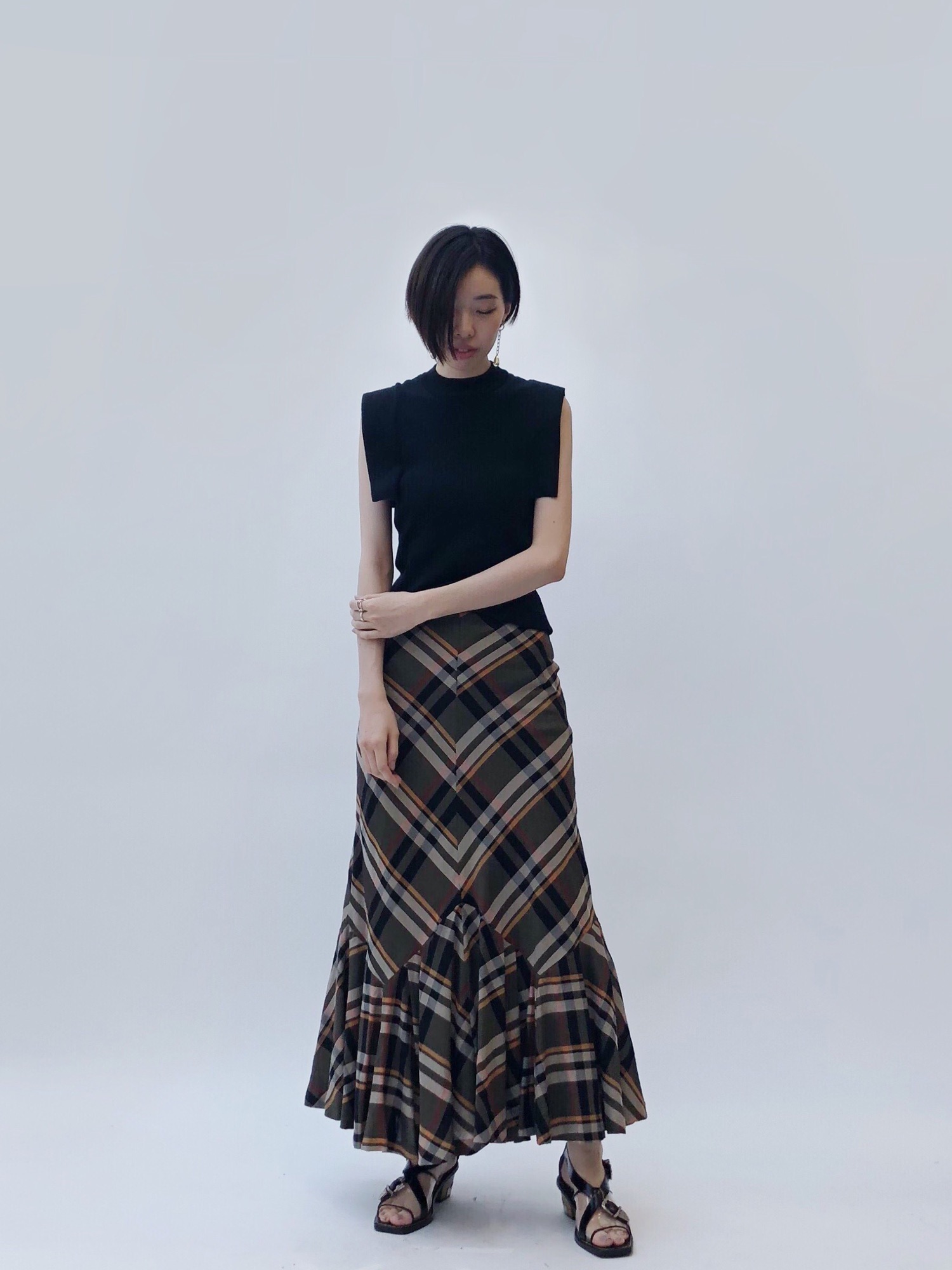 2025人気No.1の muller of of yoshiokubo（ミュラーオブヨシオクボ）の「muller スカート