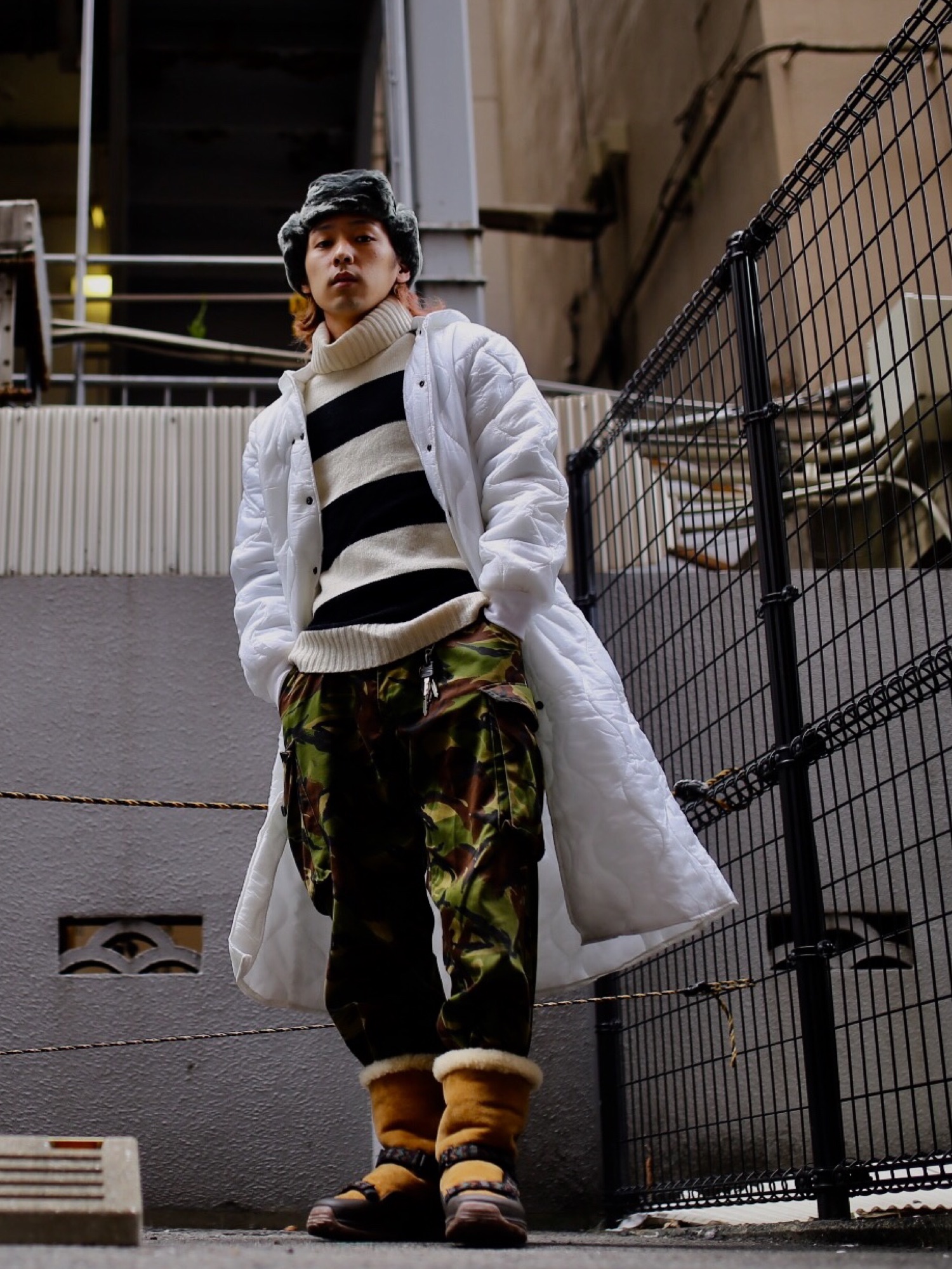 ミリタリー風 ジャケット ハイネック ニット襟付き グレー 秋冬コーデ