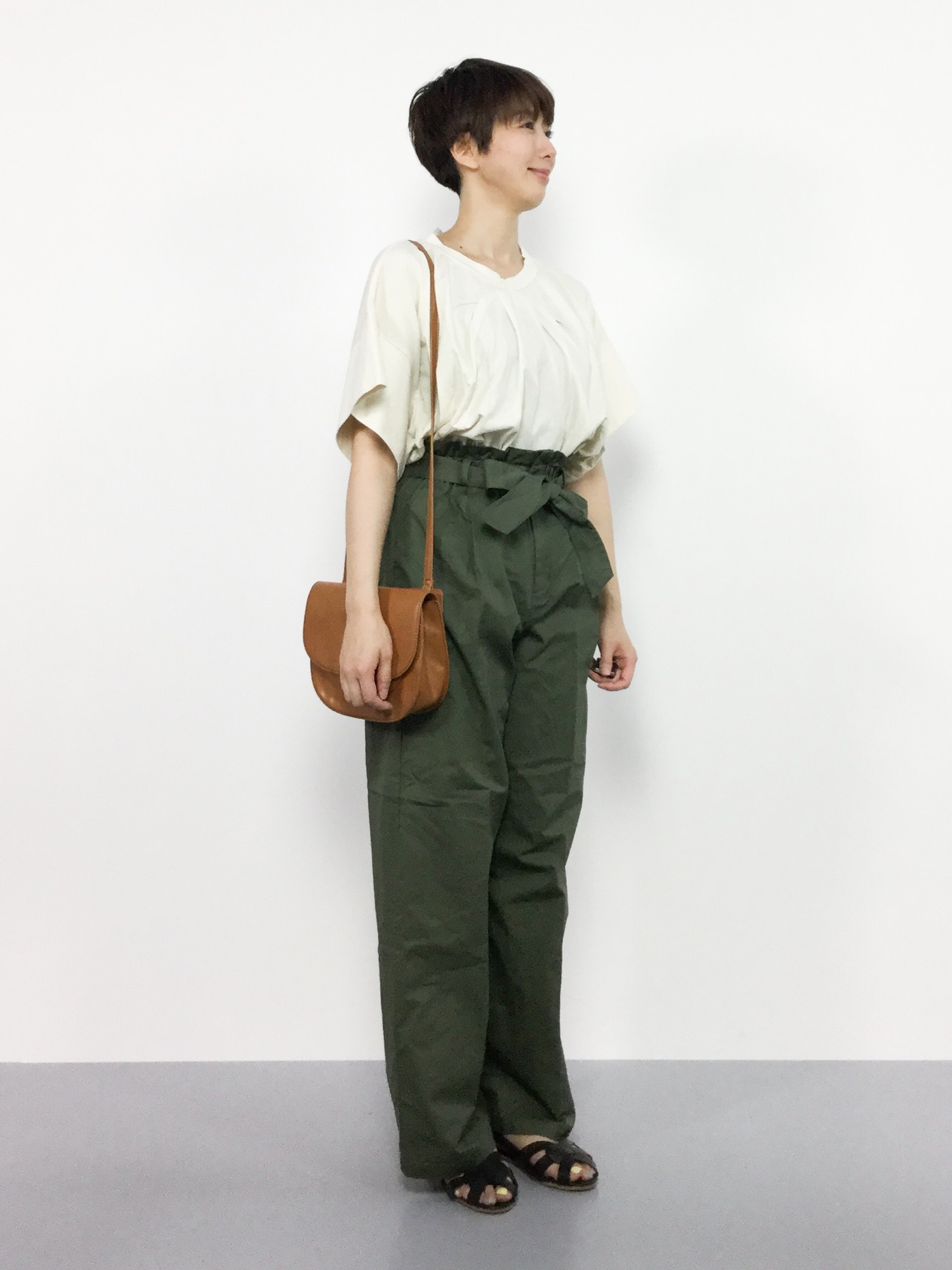 【新品タグ付き】mercibeaucoup, 草木染メルティー　シャツ　日本製 mercibeaucoup,（メルシーボークー）の「B：草木染メルティー（T