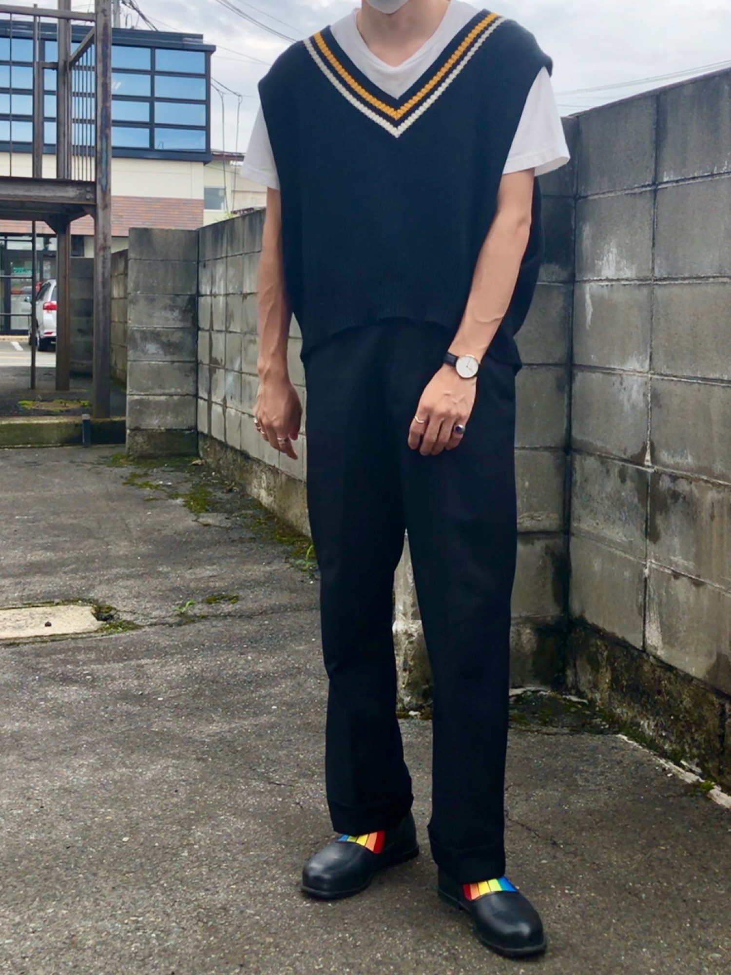 NEONSIGN（ネオンサイン）の「NEON SIGN LETTERED VEST（ベスト）」 - WEAR