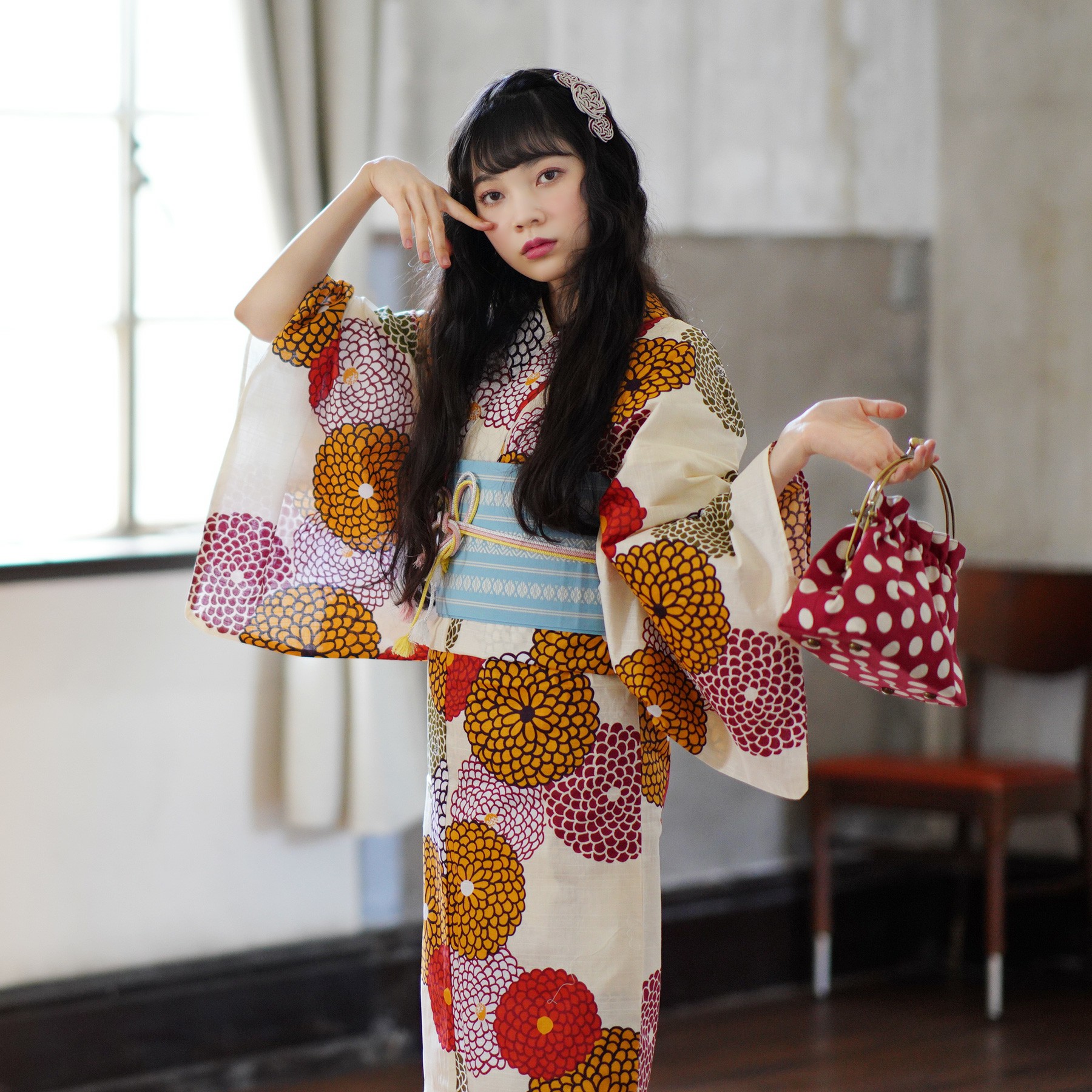 utatane（ウタタネ）の「浴衣3点セット オレンジと緑のぽんぽん菊