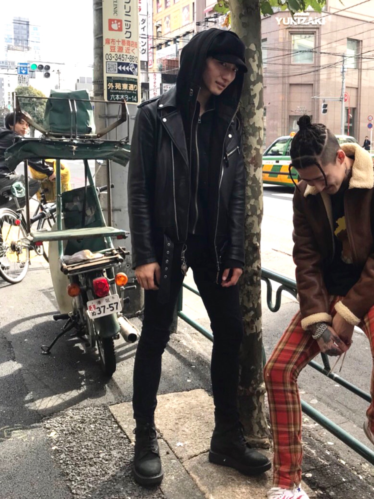 E COX バックジップブーツ 8 ブラック クレープソール 美品 GEORGE COX バックジップブーツ 8 ブラック クレープソール 美品