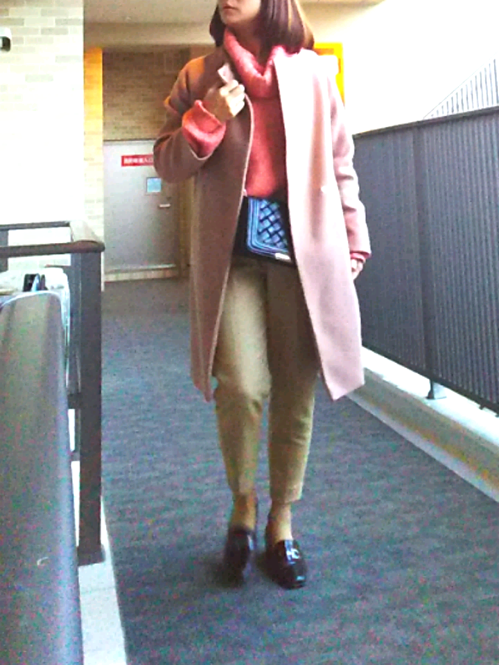 UNITED TOKYO（ユナイテッドトウキョウ）の「カシミヤハイネックコート