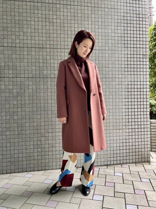 UNITED TOKYOのチェスターコート（ピンク系）を使った人気ファッション