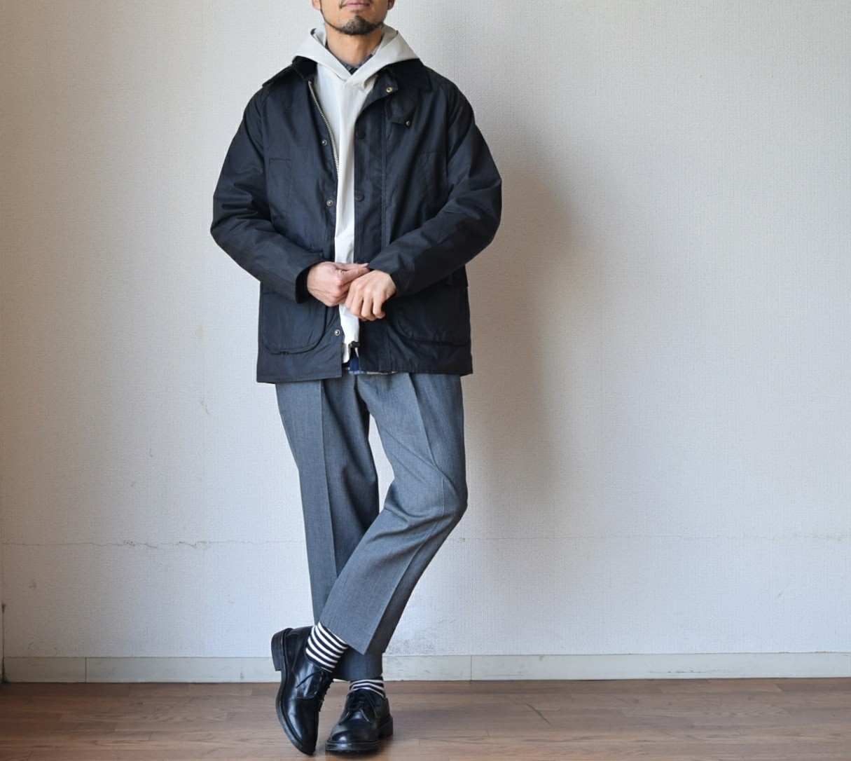 STILL BY HANDのマウンテンパーカーを使ったメンズ人気ファッション 