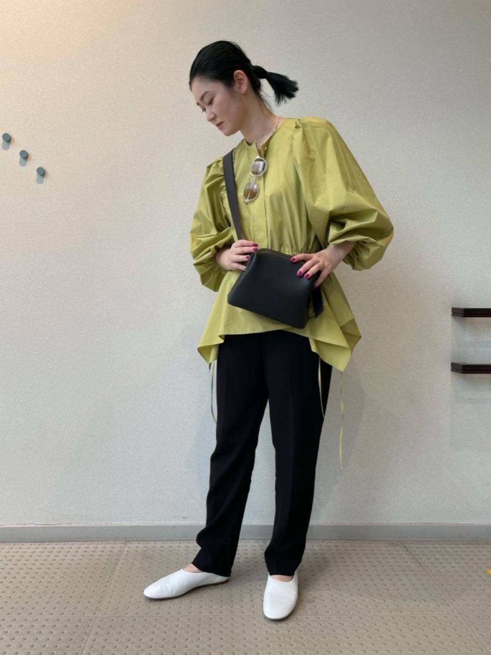LOEFF（ロエフ）の「＜LOEFF（ロエフ）＞ バックサテン カルソン