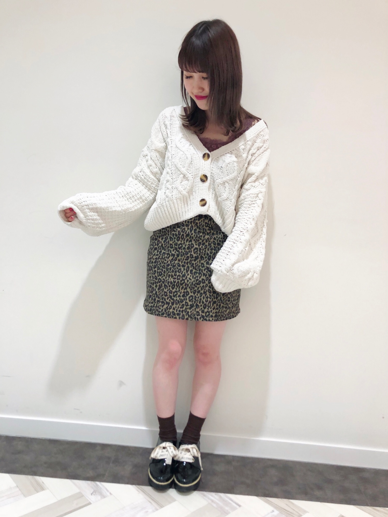 ヒョウ柄ミニスカートを使った人気ファッションコーディネート - WEAR