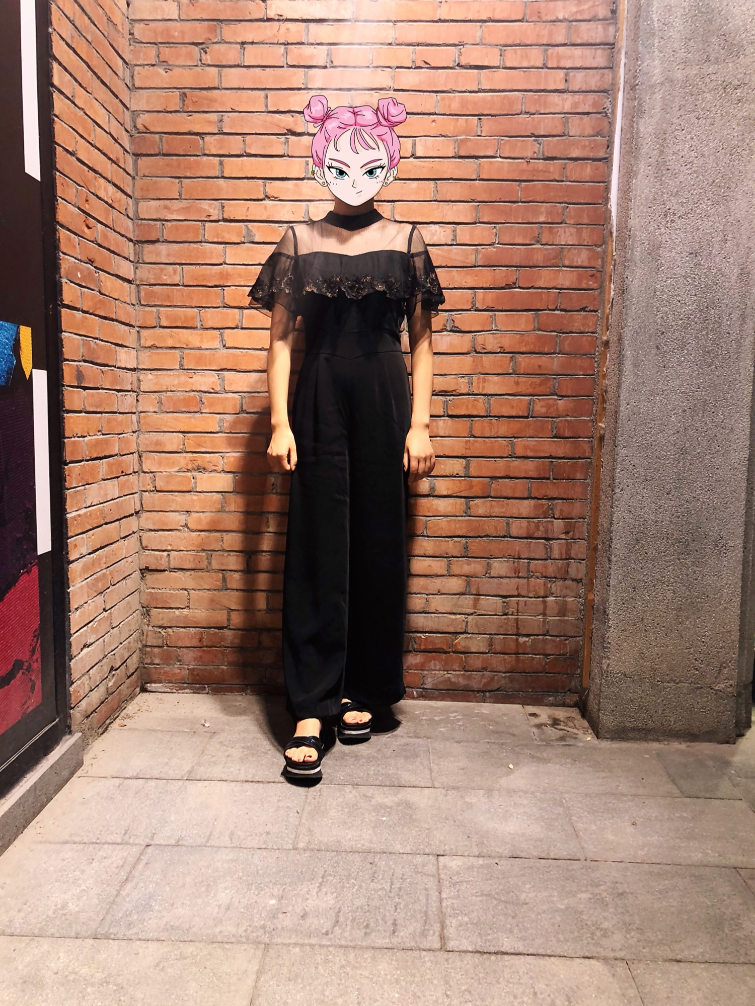 LILY BROWN（リリーブラウン）の「チュール刺繍ロンパース（つなぎ 